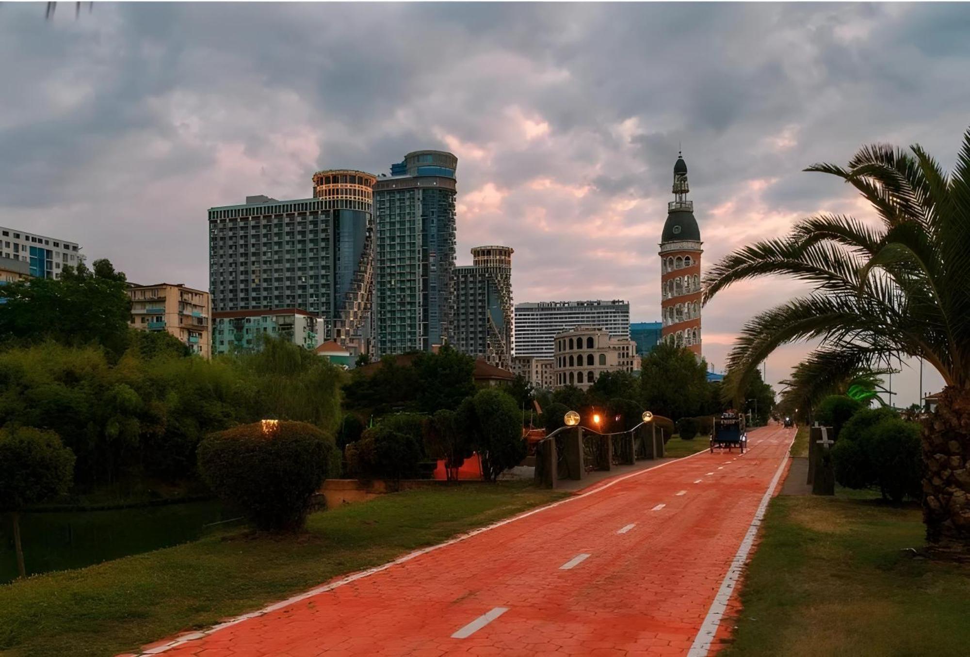 Orbi City Batumi Hotel Sea View Buitenkant foto